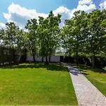 Peaceful Murvica Villa Pool, Garden, And Modern Comfort