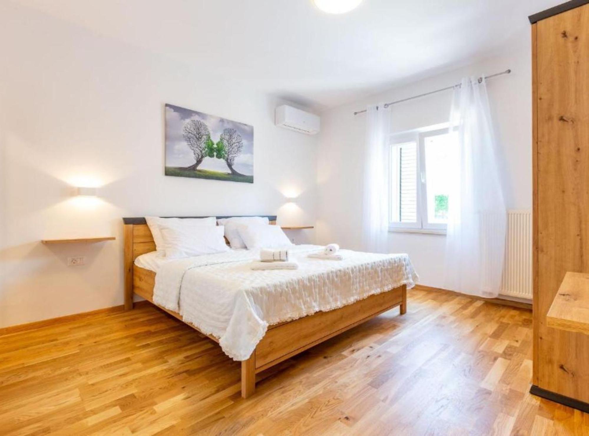 Peaceful Murvica Pool, Garden, And Modern Comfort * Zadar
