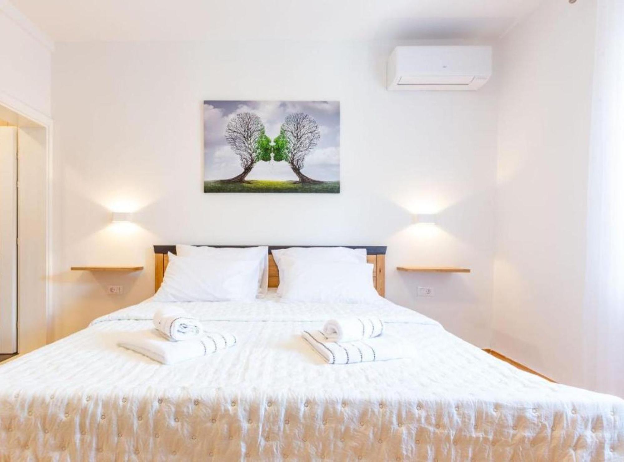 Peaceful Murvica Pool, Garden, And Modern Comfort